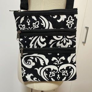 * NEW *‎ 10" X 8" Shoulder Bag -- CAN BE PERSONALIZED!